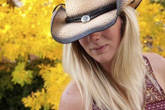 a pinch of lovely southern fashion style blog