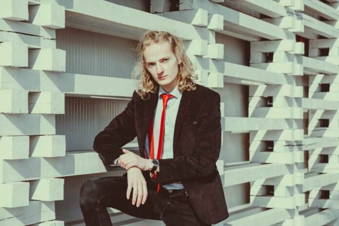 Menthe Battle of Style, Sustainability and Expression in Fashion Verse Menthe Battle of Style, Sustainability and Expression in Fashion Verse