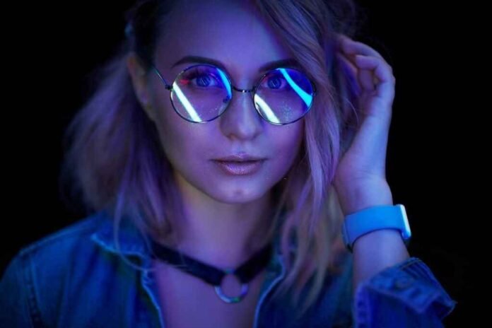 90s Preppy Fashion: How to Rock the Classic Style in 2023