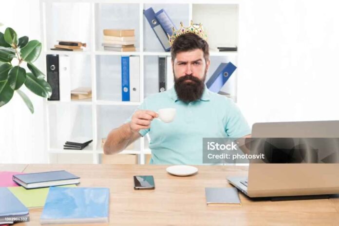 Navigating the Workday: A Peek into Daily Life with My Succubus Boss Navigating the Workday: A Peek into Daily Life with My Succubus Boss