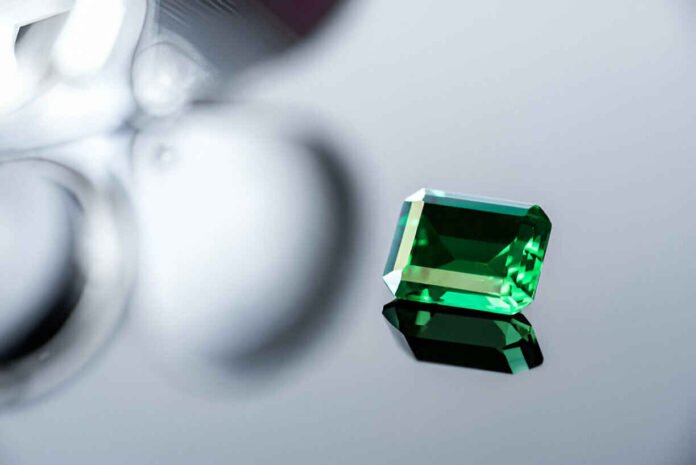The Timeless Beauty of the Emerald Ring