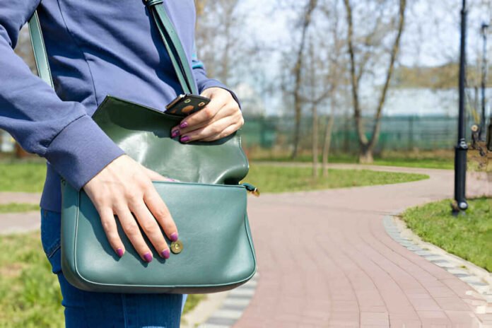 An Exhaustive Manual for Leather Strap Replacements